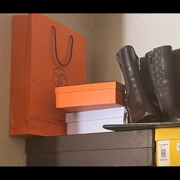 SOLD authentic hermès - Picture 7 of 9